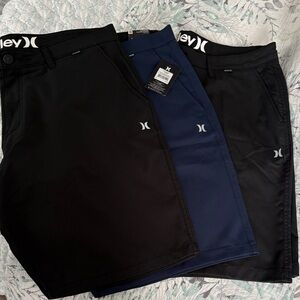 Hurley Men's Shorts Set - Black, Blue, Dark Gray (Size 38)